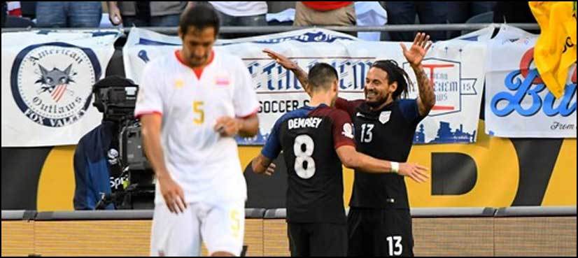 U.S. hammer Costa Rica to keep Copa America hopes alive