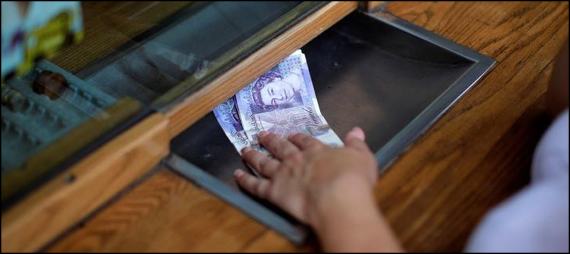 Europe presses Britain for swift exit to limit global fallout