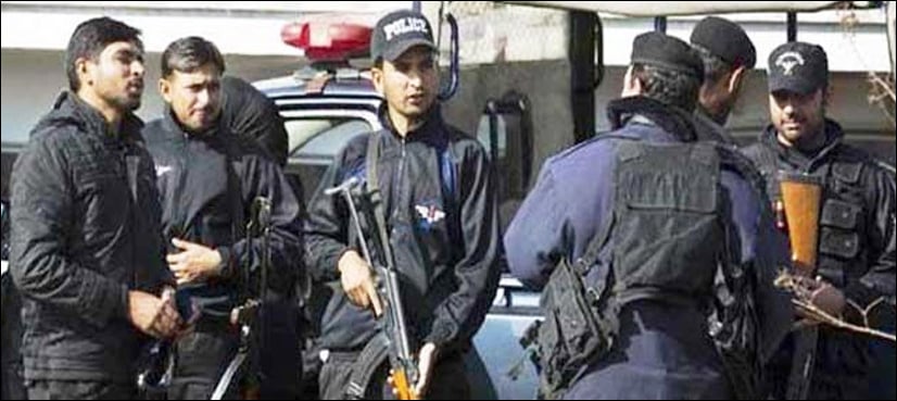 CTD arrests fugitive 'gangster' in Karachi raid