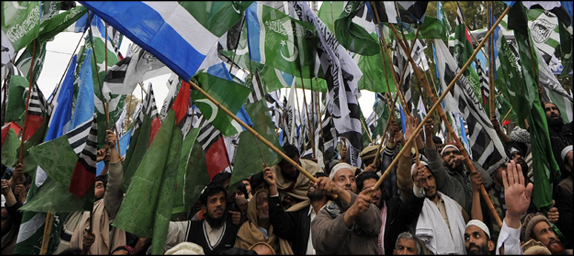 ‘Kashmir Freedom March’ moves towards Indian embassy in Islamabad