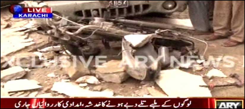 Karachi: Ice factory roof collapse leaves at least five dead