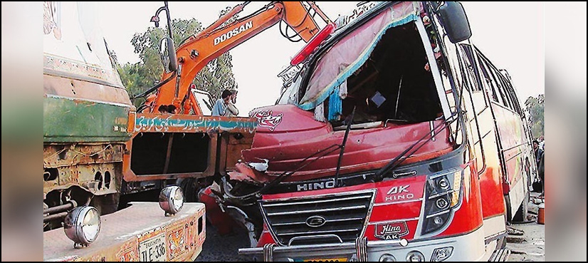 At least 6 killed, 25 wounded in Bahawalpur road accident
