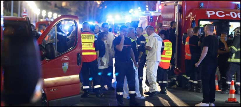 'Firecrackers' spark panic at French Riviera resort