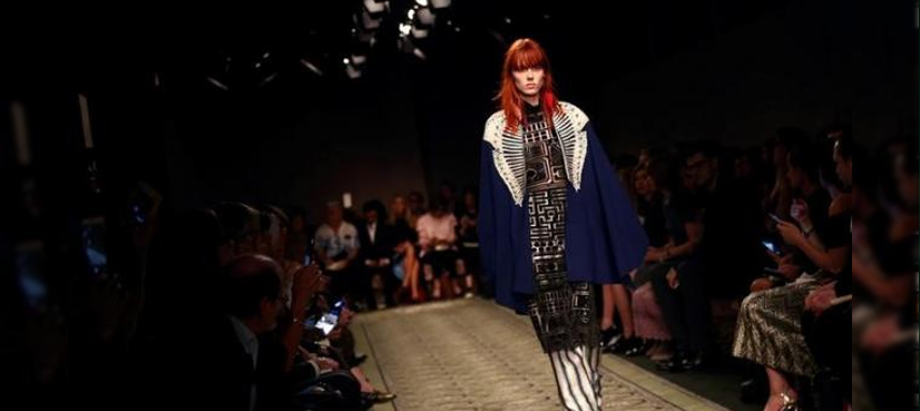 Burberry inspires nostalgia, Christopher Kane elevates Crocs