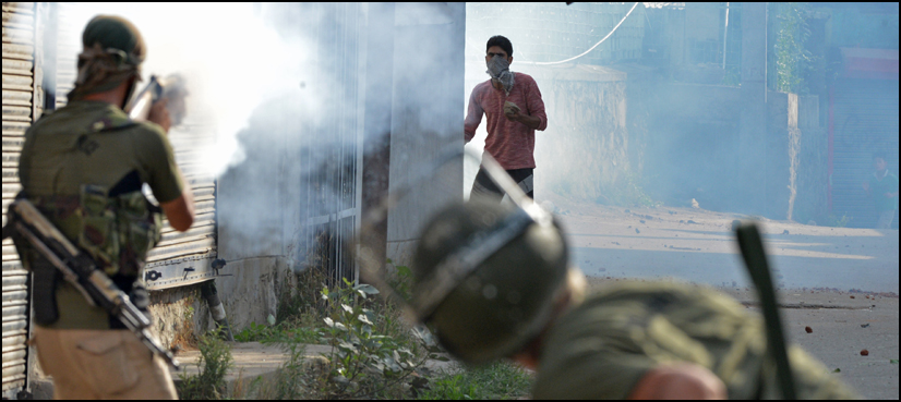 Indian forces kill three Kashmiris during overnight gun battle