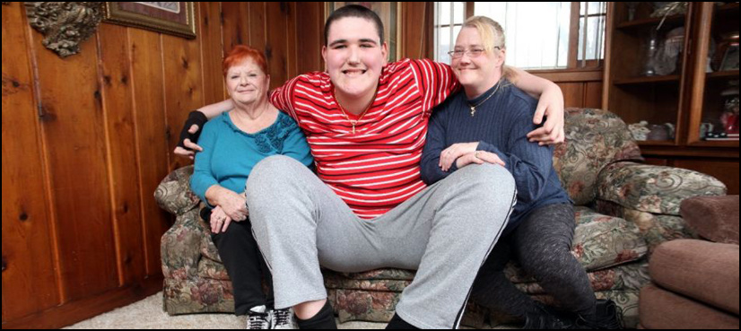 Meet Broc Brown: World’s tallest teenager who has reached 7ft 8 inches