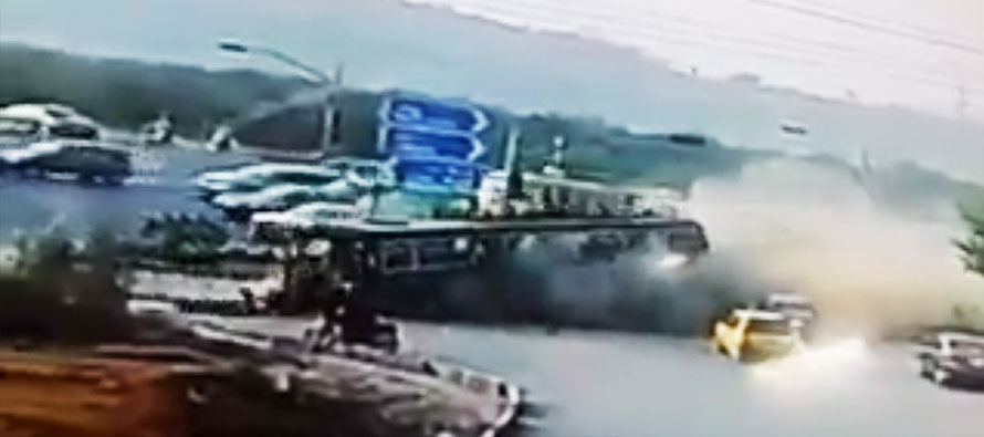 One killed as IIUI bus rams into footpath in Islamabad