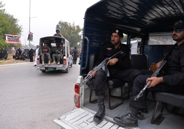 Administration imposes Section 144 in Peshawar until 10th Muharram