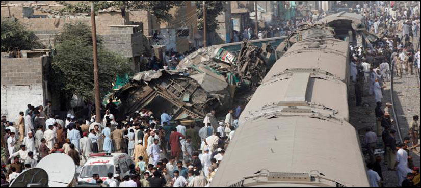Death toll rises to 22 in Karachi express trains collision