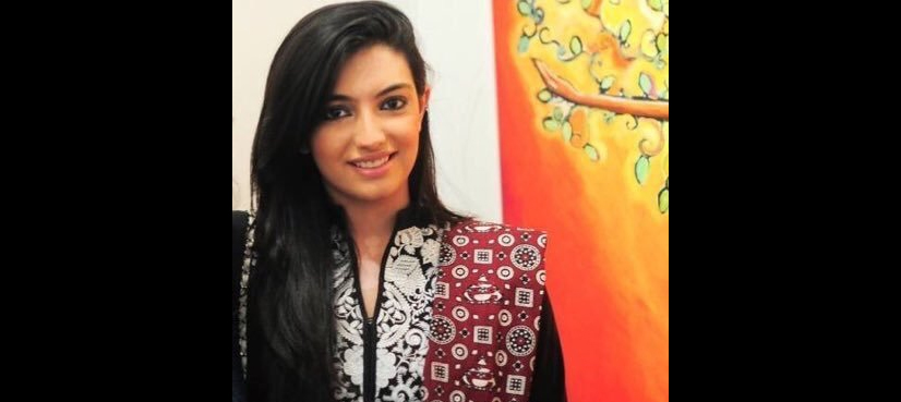 Aseefa says Sharif worried about shadow of Musharraf; calls Imran 'U-turn Khan'
