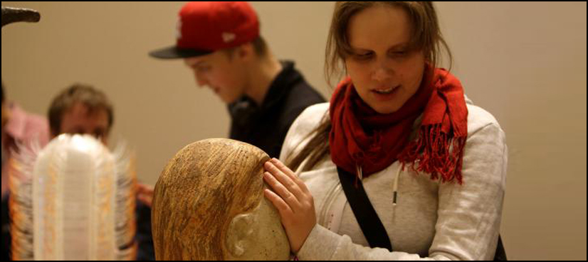Please do touch! Exhibition for blind opens in Prague