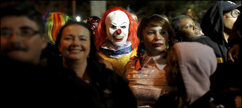 Senseless selfies, creepy clowns, Trump's triumph make year of odd news