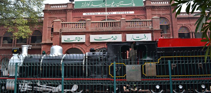 Pakistan Railways to run four special trains for winter vacations