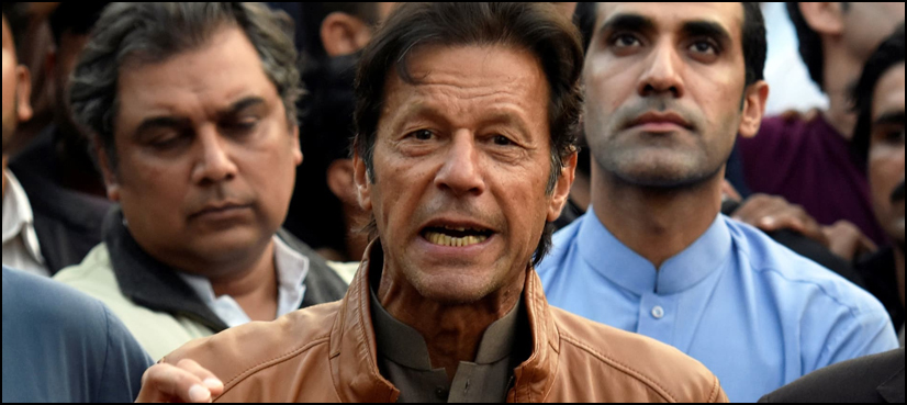 Govt trying to turn democracy into monarchy, says Imran