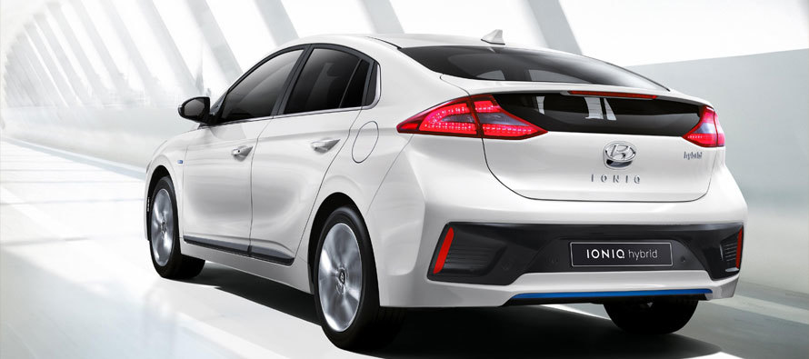 Hyundai recalls over 145,000 vehicles