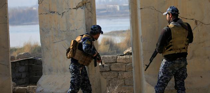 In parts of Mosul, a semblance of normality despite war