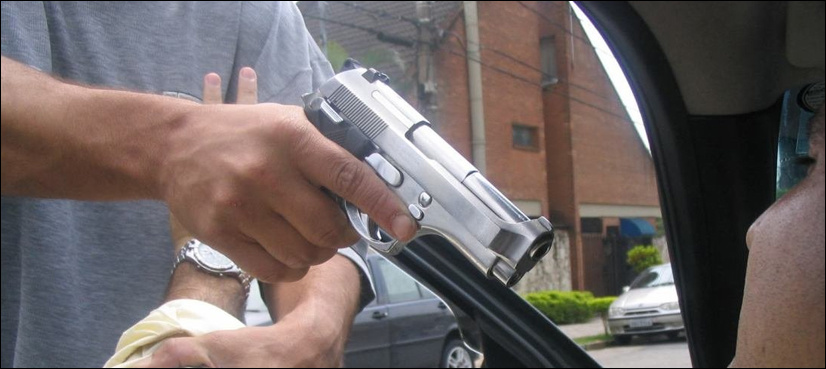 Karachi: DIG CIA calls for better roads to curb street crimes