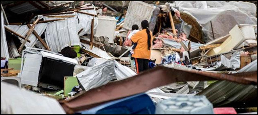 Strong storms kill 20 in southeast US