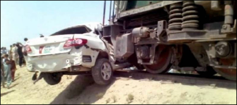 Train-car collision in Gojra leaves six dead