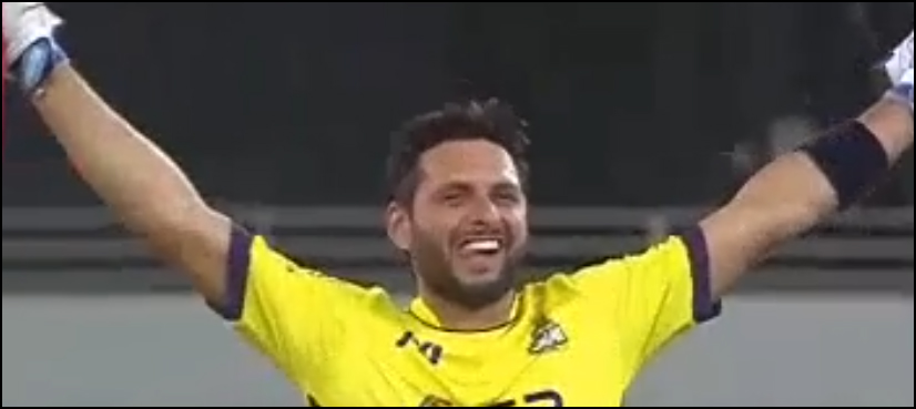 Afridi heroics bring last-over win for Peshawar Zalmi