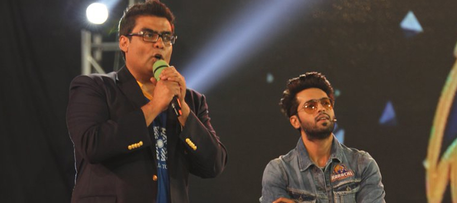 Celebrities, public throng National Stadium for Karachi Kings team launch