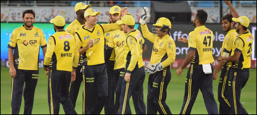 Peshawar Zalmi defeat Lahore Qalandars by three wickets