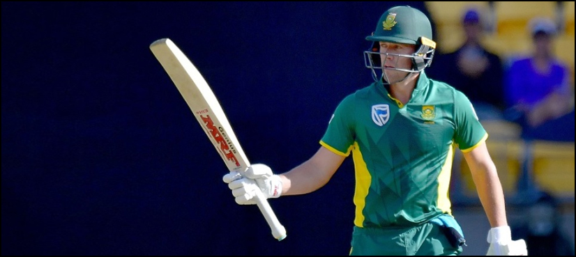 De Villiers passes milestone in big South Africa win