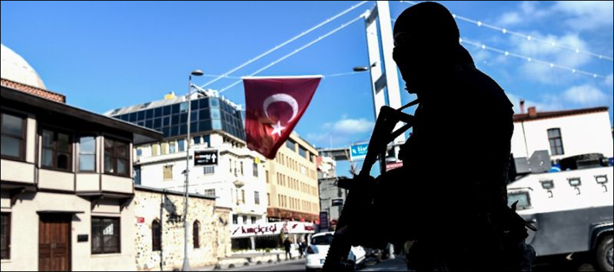 Turkey detains 450 IS suspects in nationwide sweep