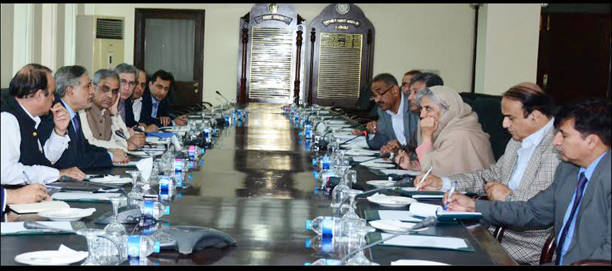 Govt will facilitate overseas Pakistanis to invest in country: Dar