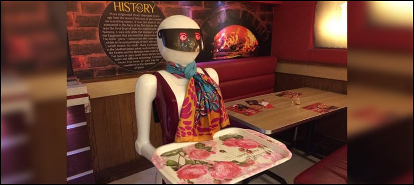Meet the robot that serves food at Multan’s restaurant