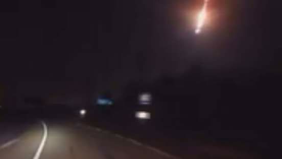 Meteor alights night sky with sonic boom in Gilgit