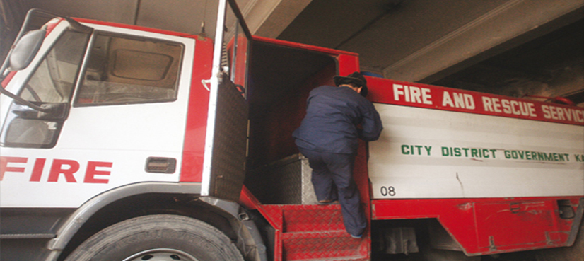 Karachi: Fire at high-rise building still raging after several hours