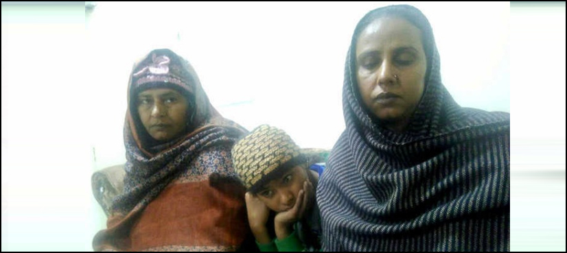Two Pakistani women released from Indian prison after 10 years