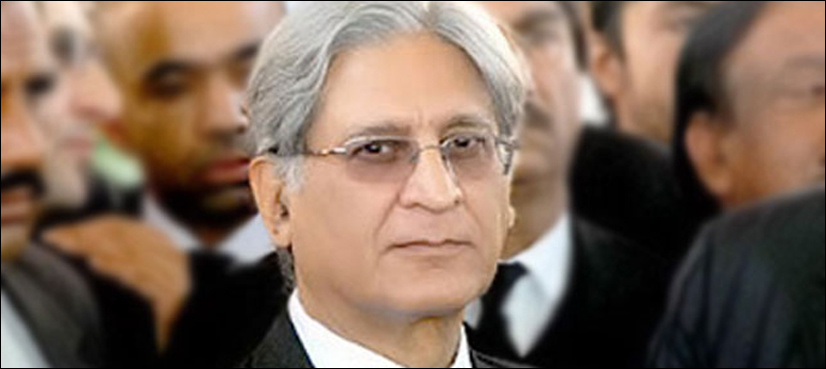Aitzaz Ahsan believes JIT’s inquiry behind closed doors benefit PM