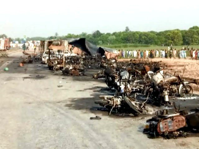 Death toll of Bahawalpur tanker inferno reaches 206