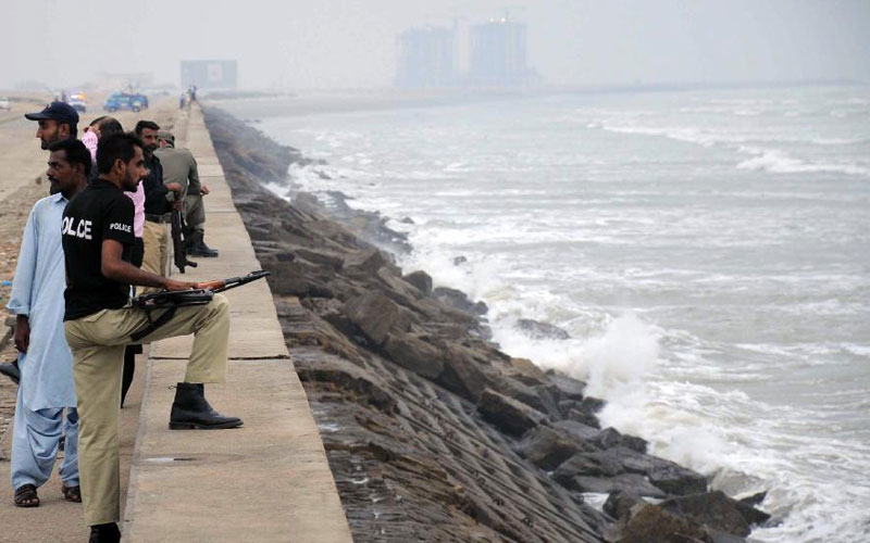 Swimming banned at Karachi beaches for one day