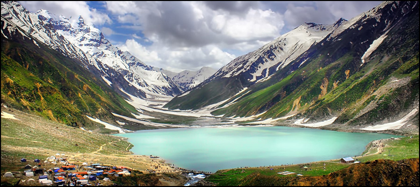 15 of the most beautiful lakes in Pakistan