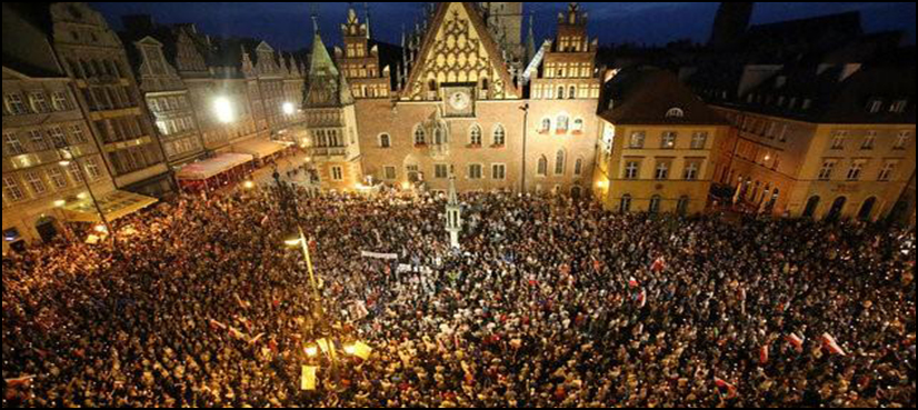 Thousands protest in Poland against controversial judicial reforms