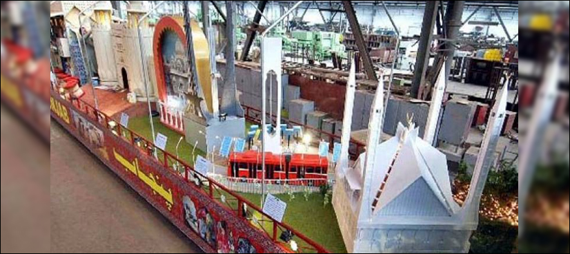 Special Azadi train leaves Peshawar for Rawalpindi