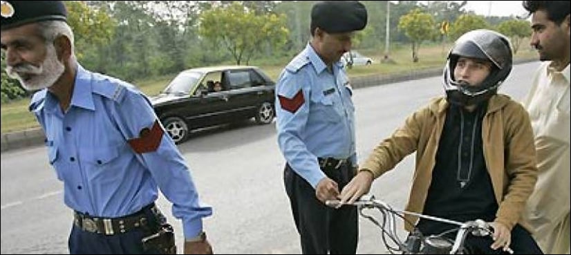 Four muggers arrested in two Islamabad police encounters in a day