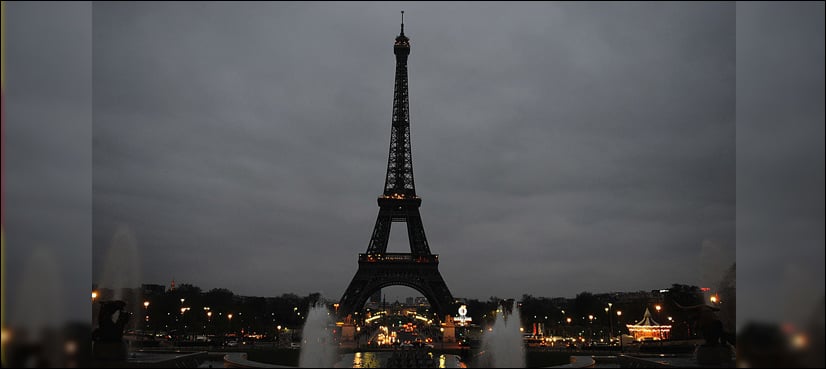 Paris puts final touches to Eiffel Tower anti-terror walls