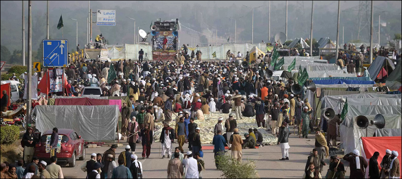 IHC questions legality of govt agreement with Islamabad protesters
