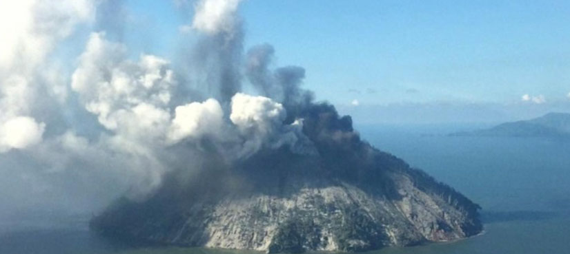 People evacuated from Papua New Guinea island after volcano explodes