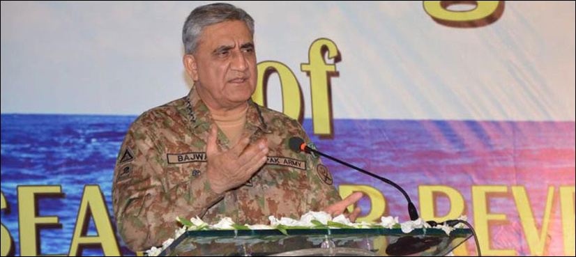 Army chief lays foundation stone of Gwadar desalination plant
