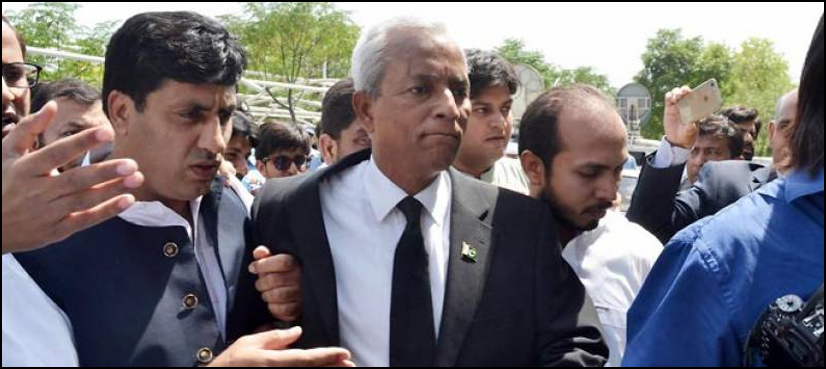 SC accepts Nehal Hashmi's unconditional apology in contempt case