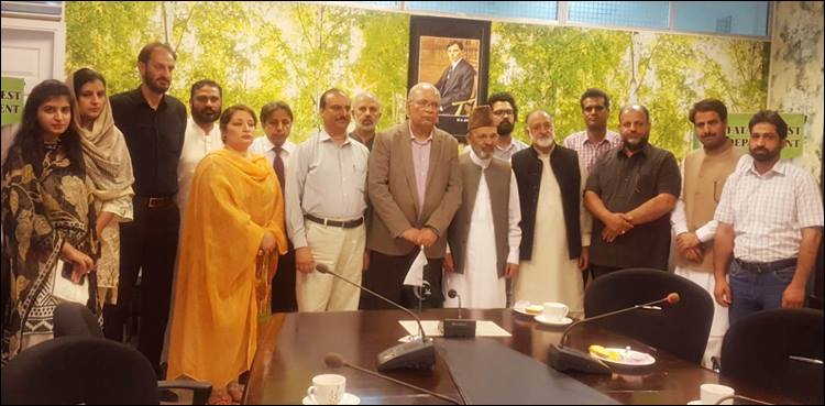 India is democratic country but denies right of Kashmiris for plebiscite: Mushahidullh