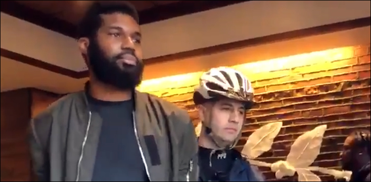 Two men arrested at Starbucks for ‘doing nothing’