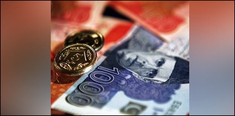 Rupee rises by Rs10 against US dollar in FY2020-21