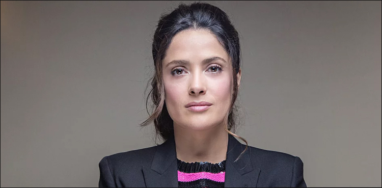 Male Hollywood stars must take pay cuts says Salma Hayek