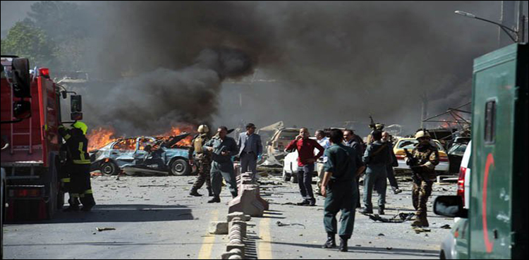 Suicide bombers, gunmen attack Kabul police stations